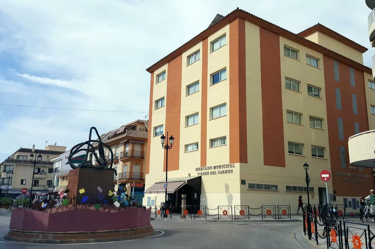 Aurinko 1 Tranquilo Y Agradable Apartamento En Los Boliches فوينخيرولا شقة